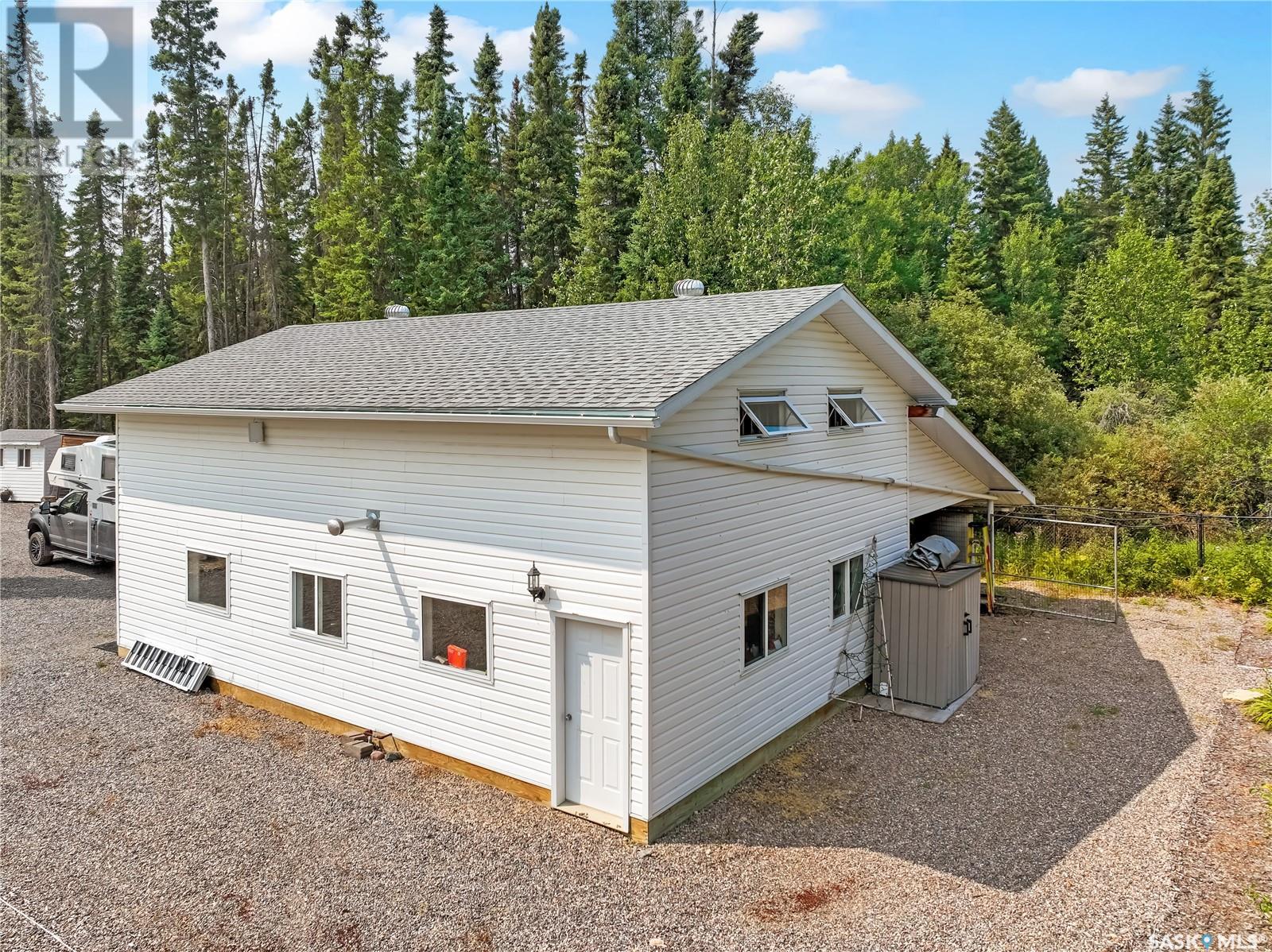 Photo 8 of 5 Poplar Place, Candle Lake SK