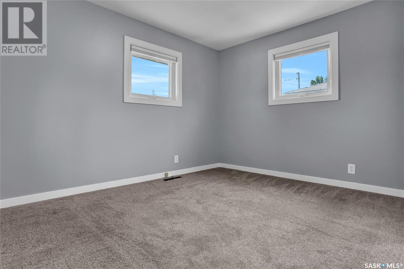 Photo 23 of 1107 Montgomery Street, Moose Jaw SK