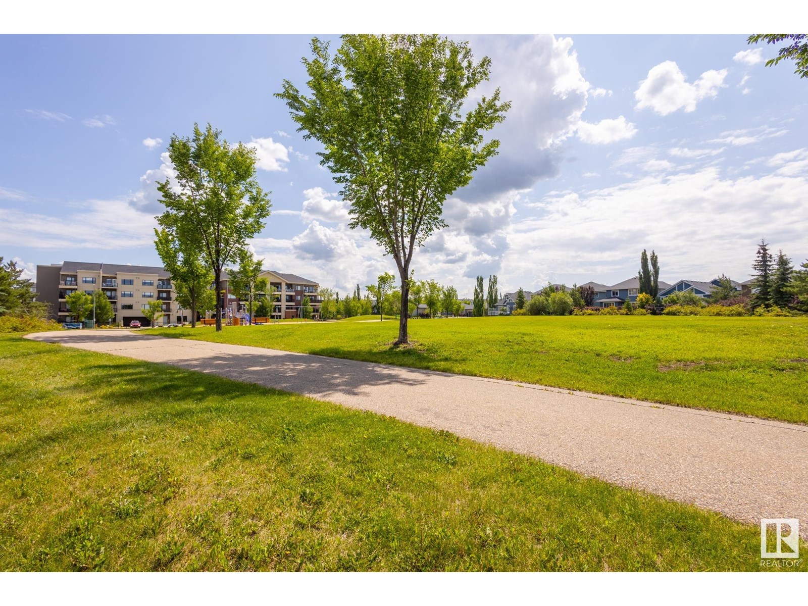 Photo 38 of 7280 Essex Wy, Sherwood Park AB