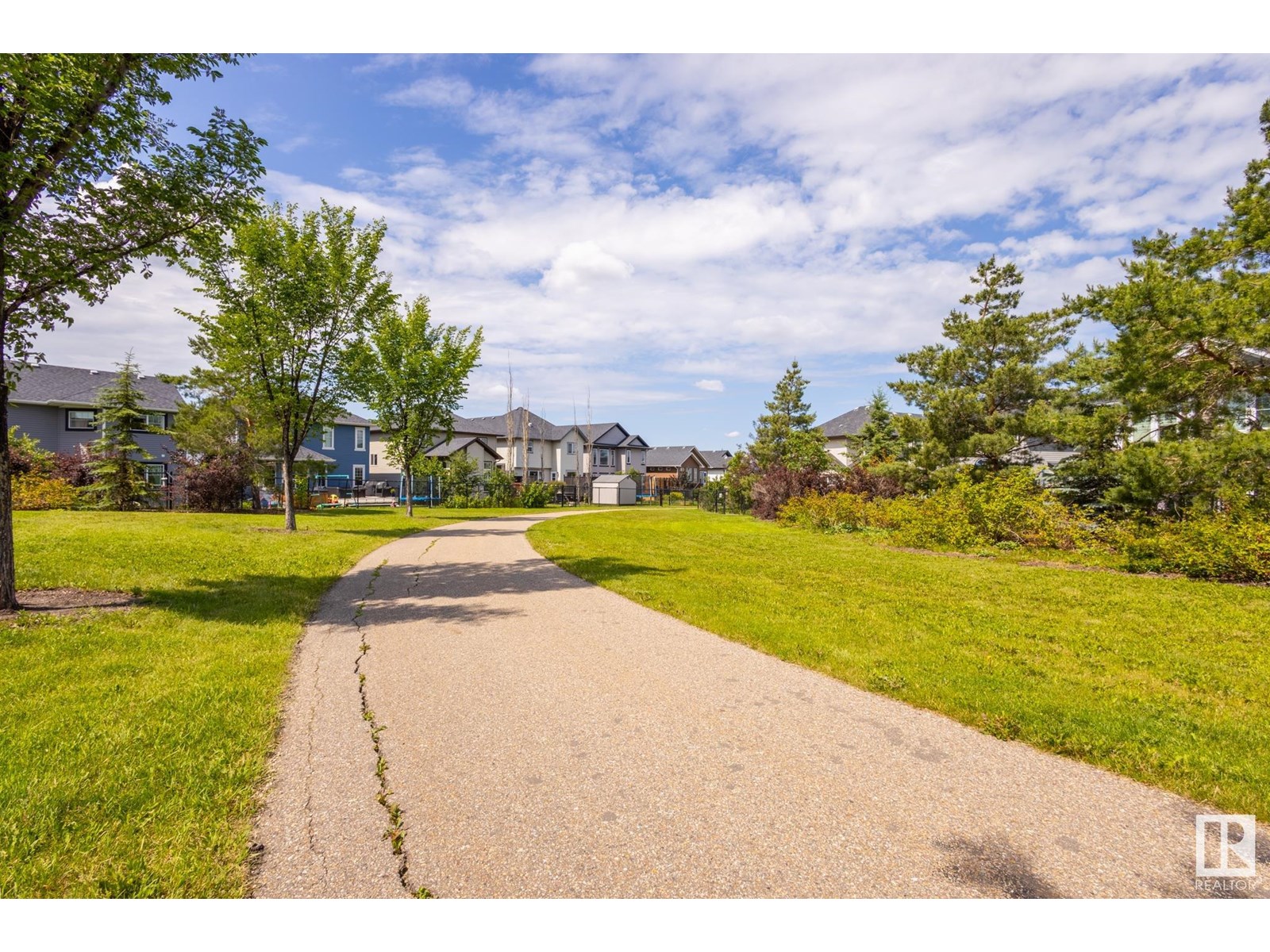 Photo 55 of 7280 Essex Wy, Sherwood Park AB