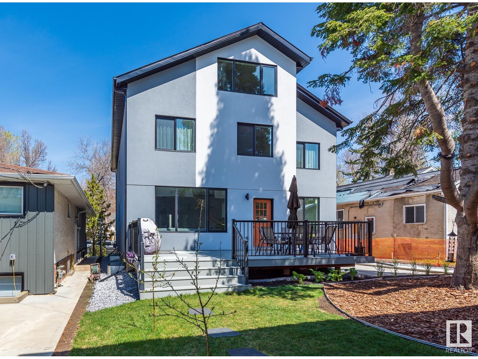 Photo 50 of 11445 79 Av Nw, Edmonton AB