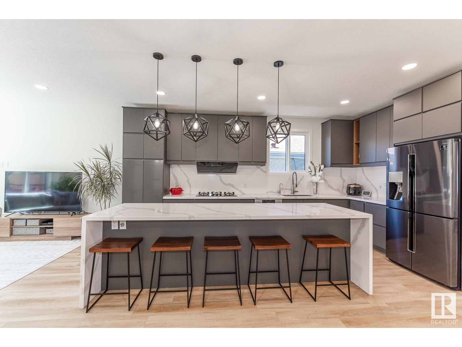 Photo 6 of 11445 79 Av Nw, Edmonton AB