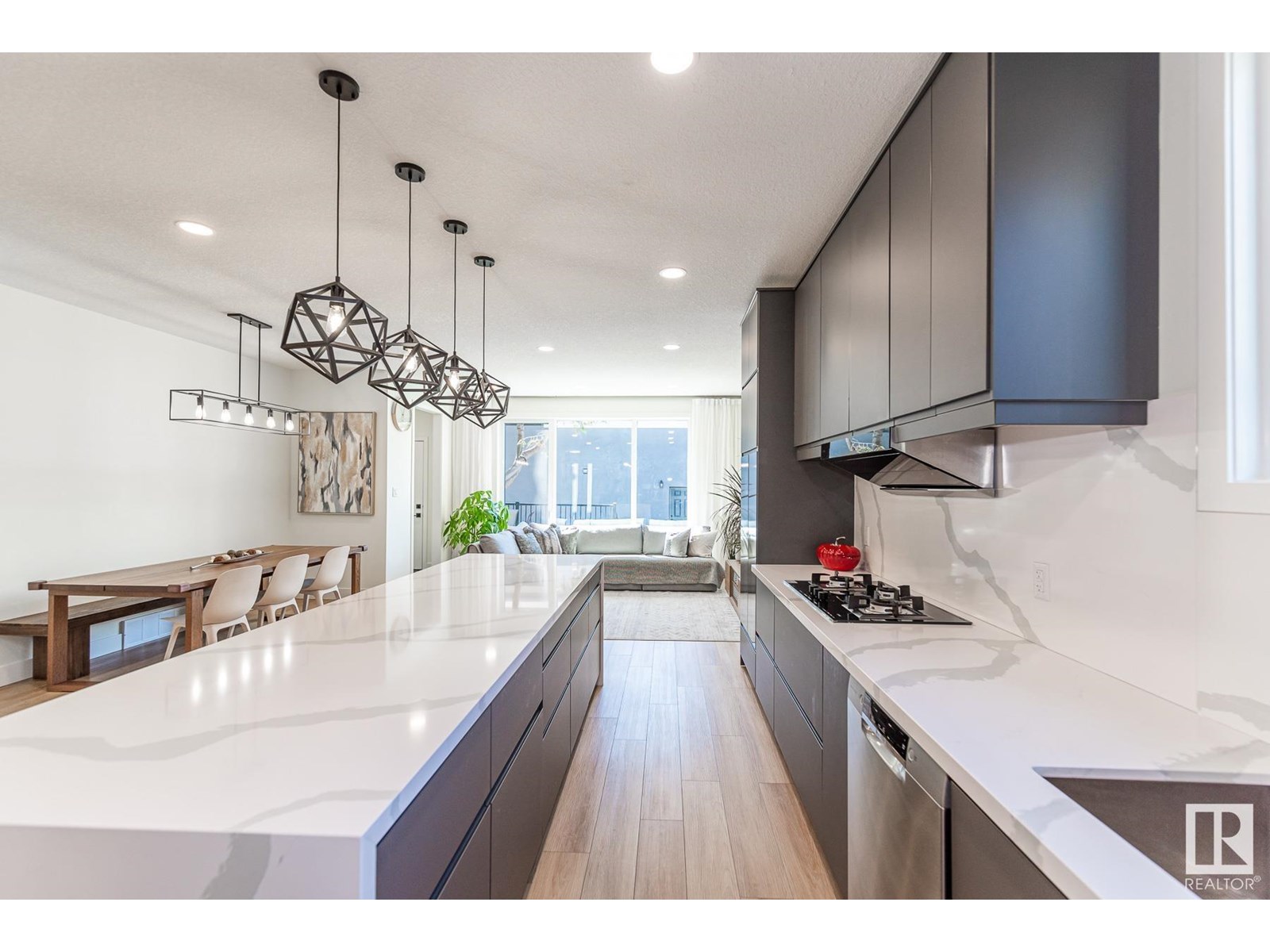 Photo 8 of 11445 79 Av Nw, Edmonton AB