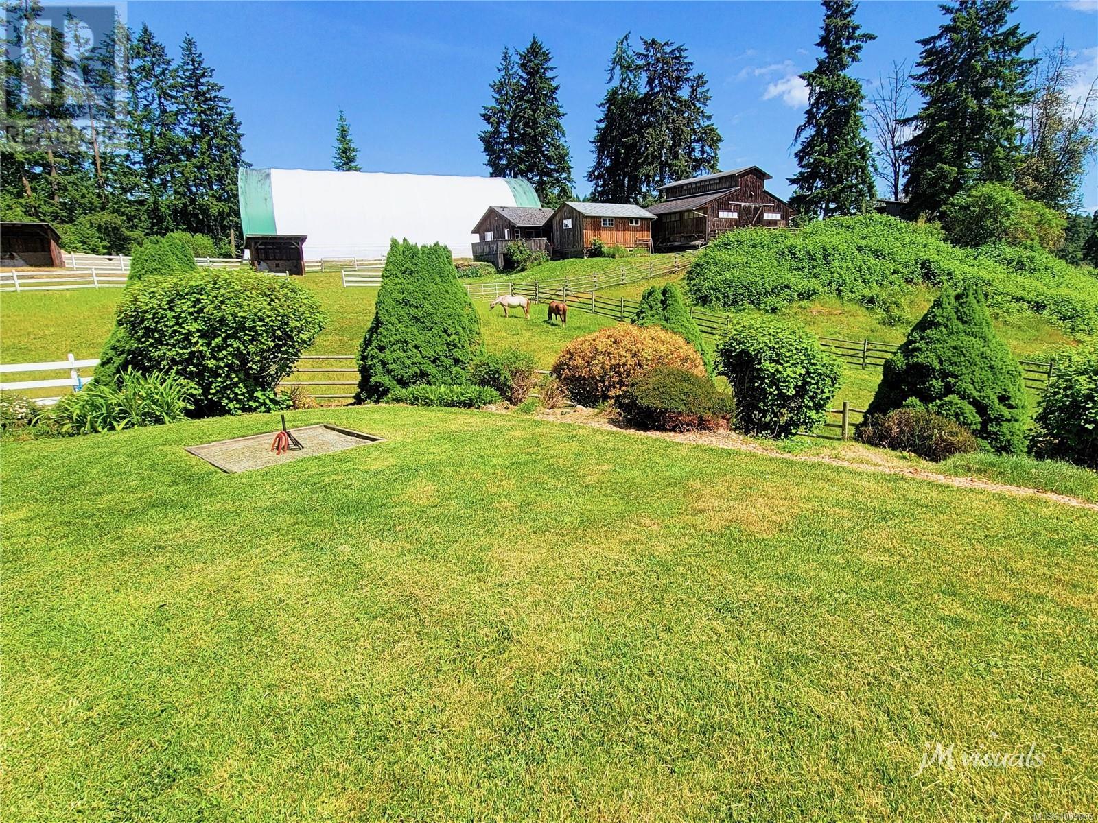 Photo 9 of 2551 Braun Rd, Nanaimo BC