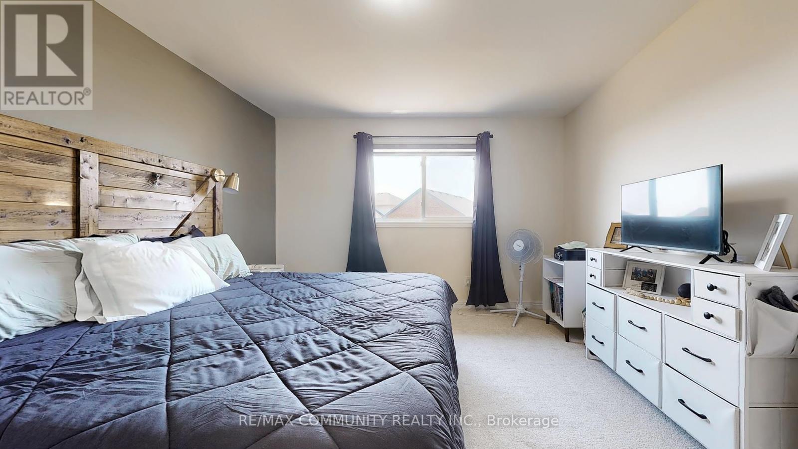 Photo 25 of 86 Keeler Court, Asphodelnorwood ON