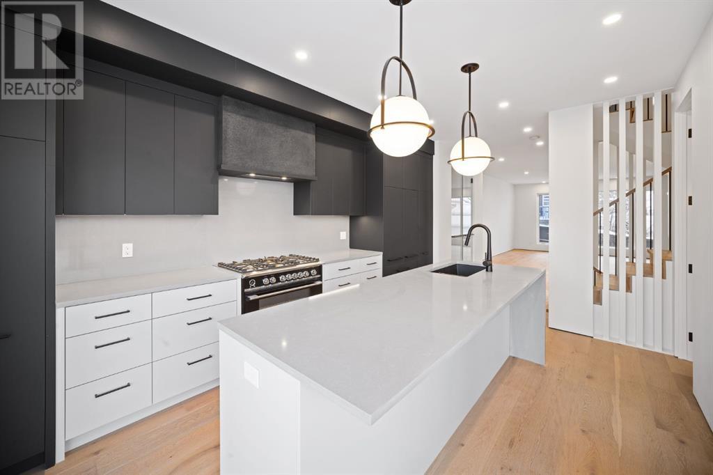 Single Family House for Sale in   Street NW Capitol Hill Calgary 