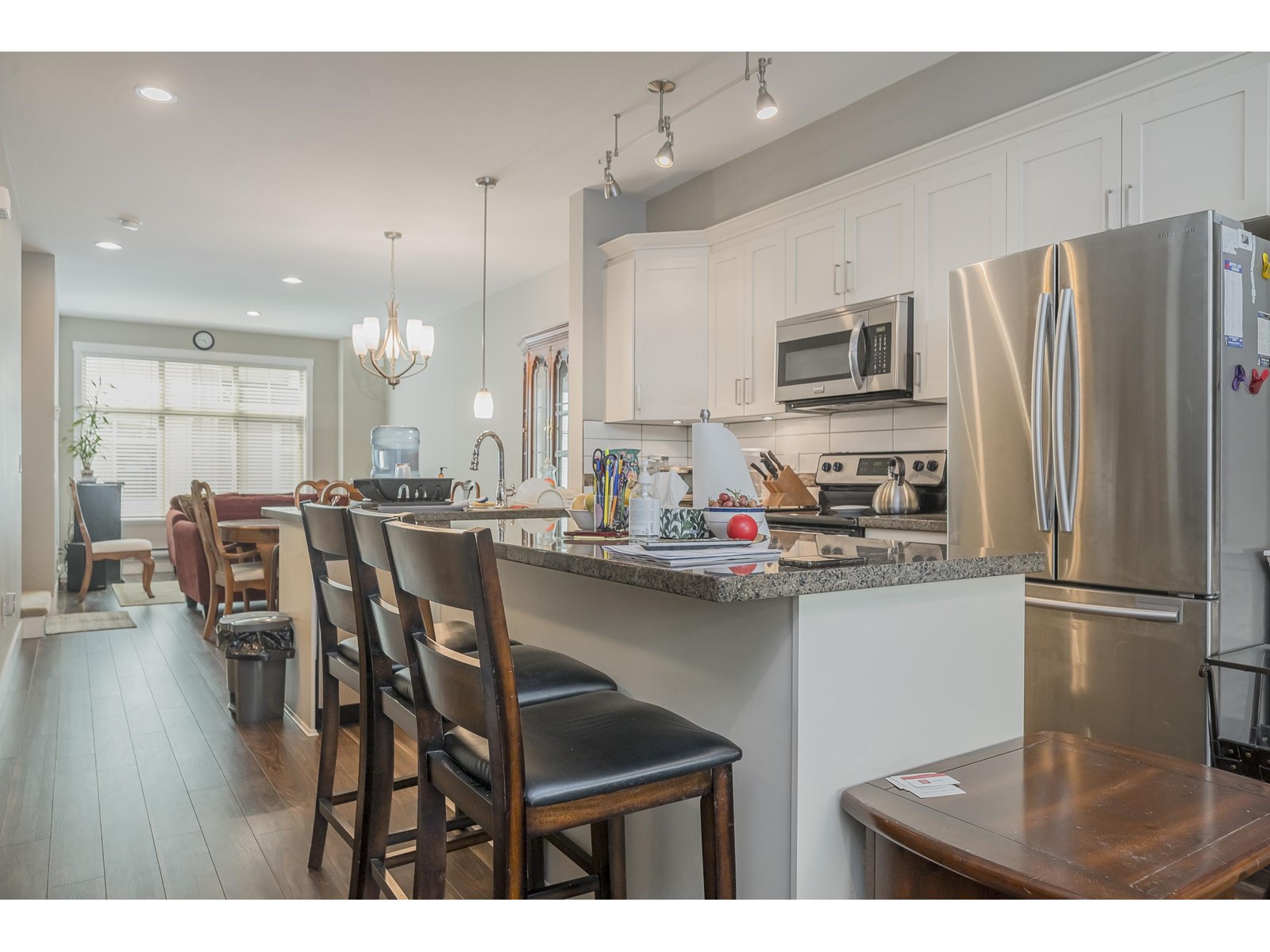 Photo 9 of 30 19525 73 Avenue, Surrey BC