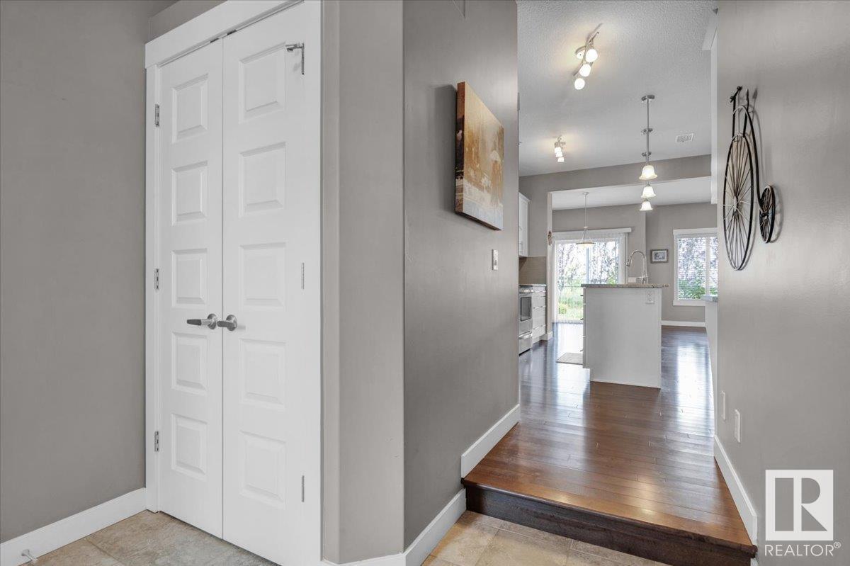 Photo 8 of 7214 174 Av Nw, Edmonton AB