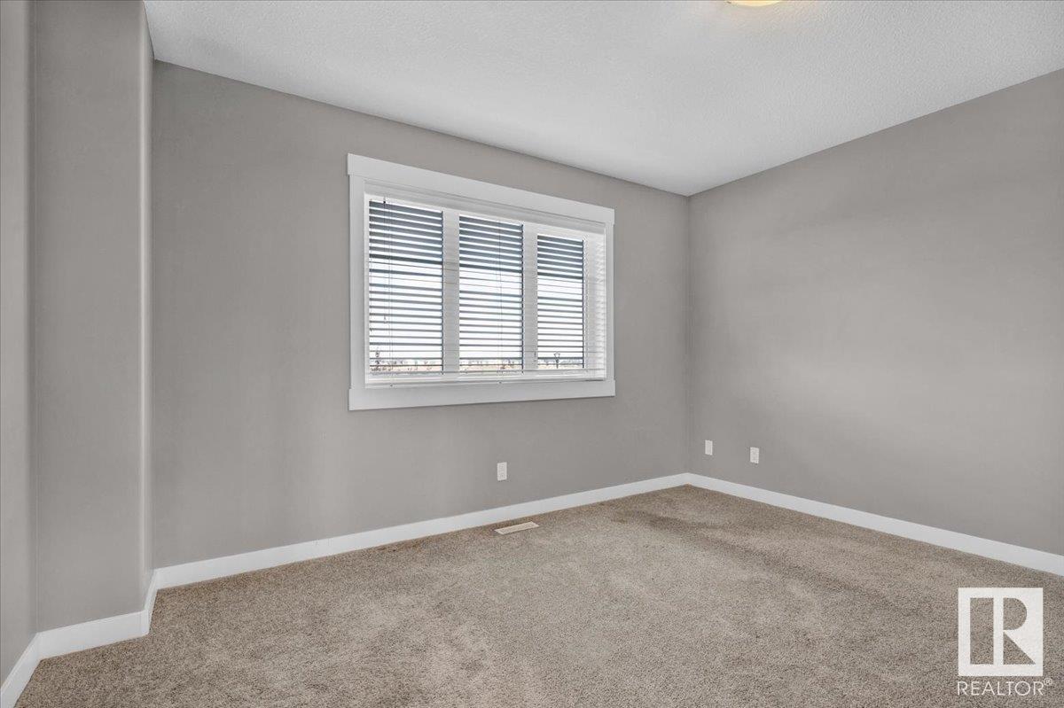 Photo 31 of 7214 174 Av Nw, Edmonton AB
