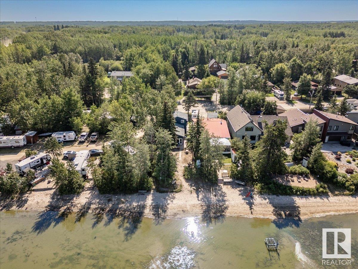 Photo 32 of 101 1st Ave Mameo Beach, Rural Wetaskiwin County AB