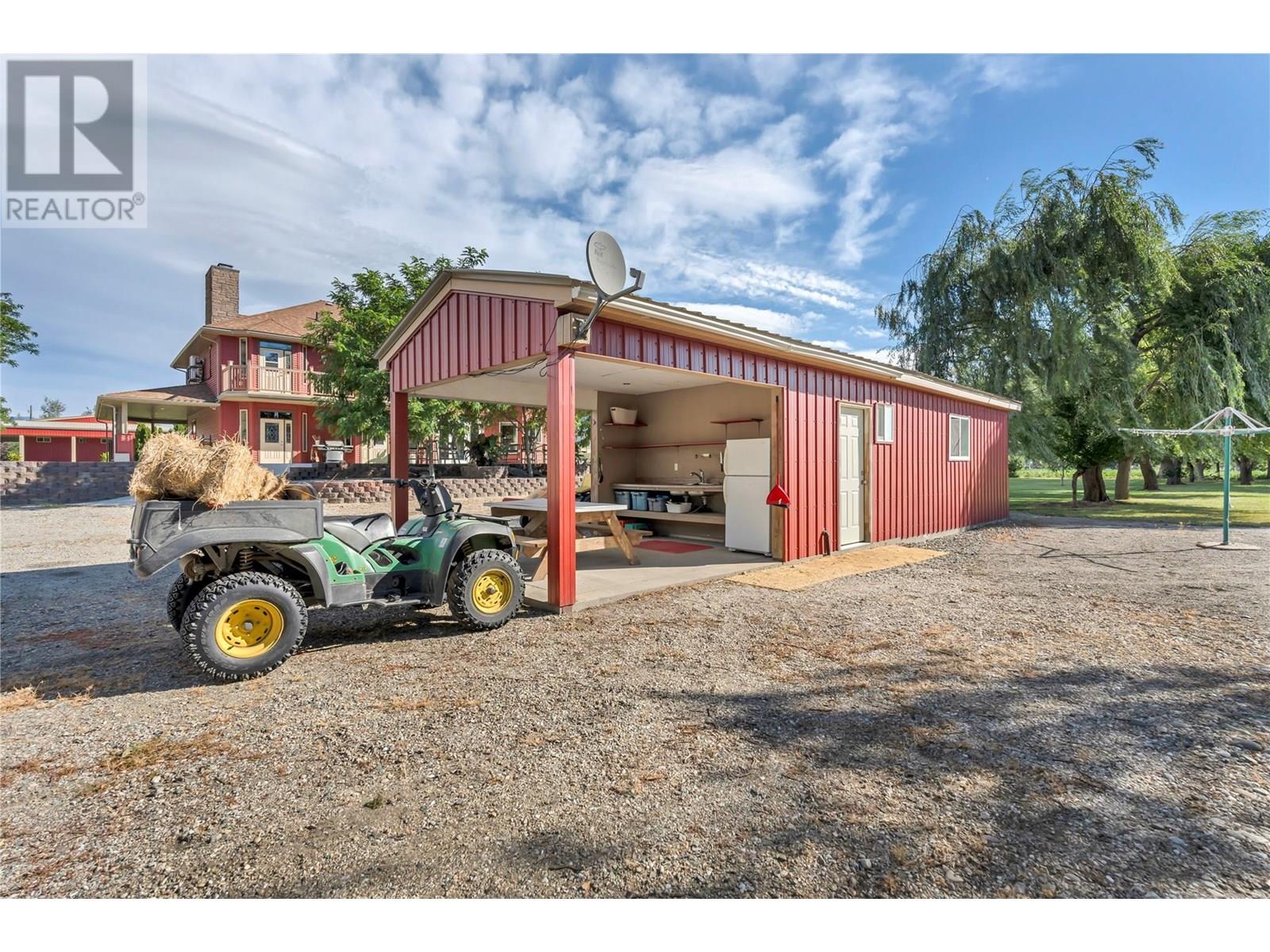 8705 ROAD 22 Road, Oliver