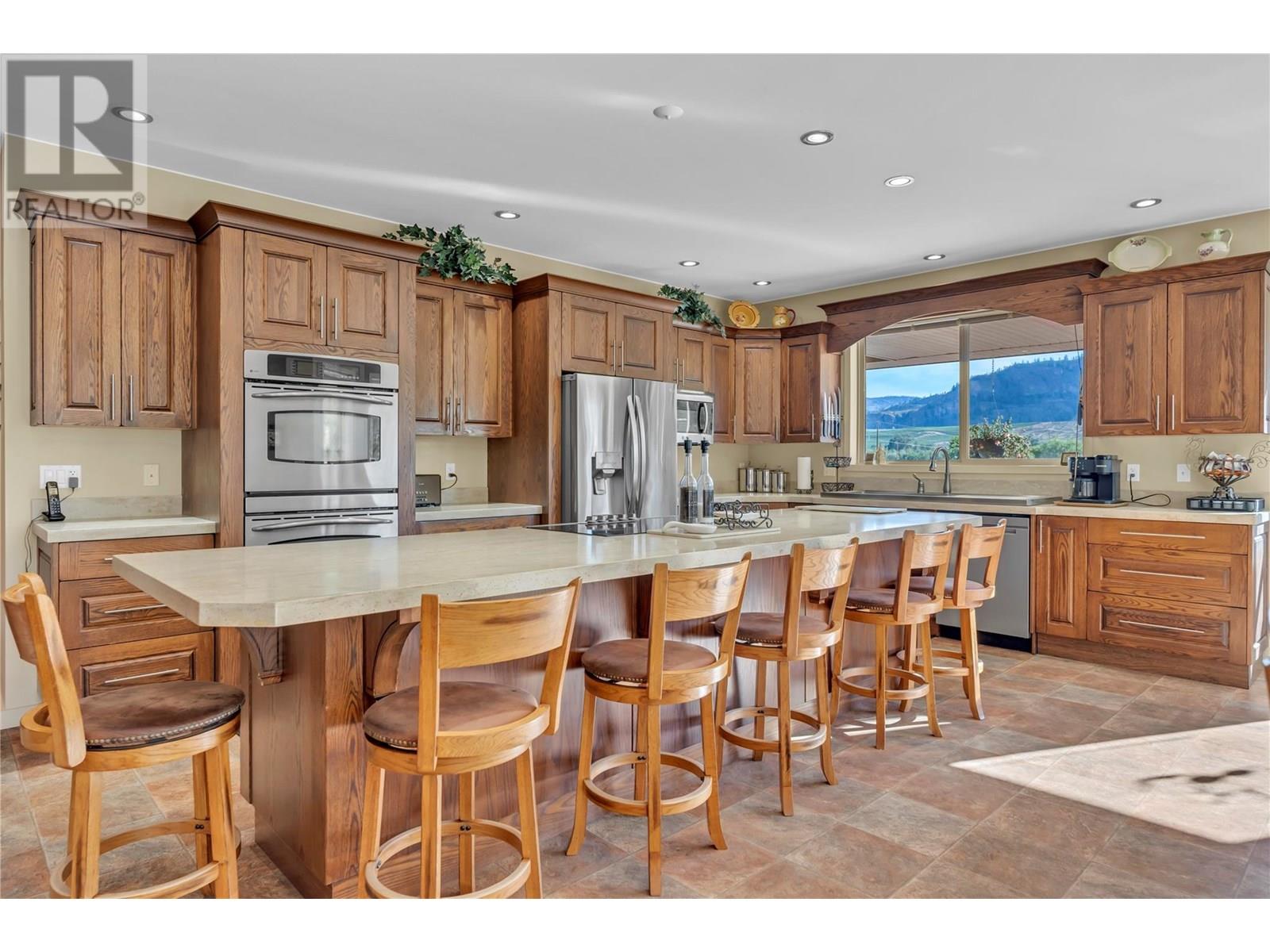 8705 ROAD 22 Road, Oliver