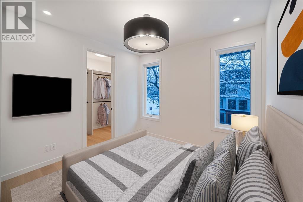 Single Family House for Sale in   Avenue NW Capitol Hill Calgary 