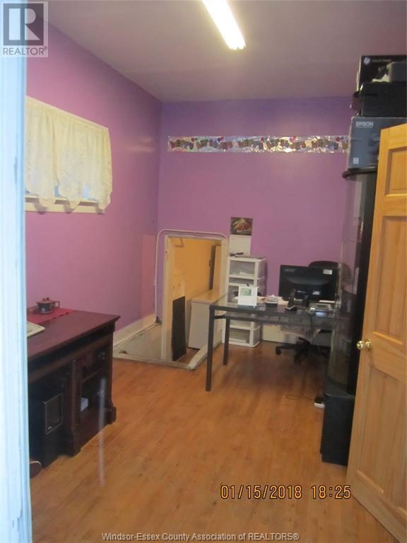 Photo 17 of 1050 Drouillard St, Windsor ON