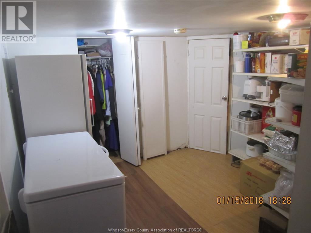 Photo 18 of 1050 Drouillard St, Windsor ON