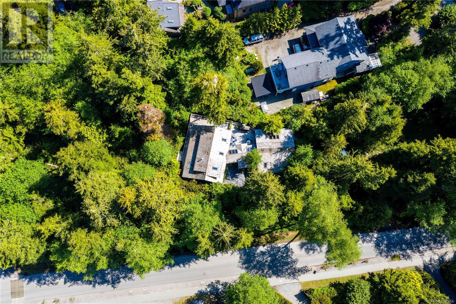 1180 Lynn Rd - 1