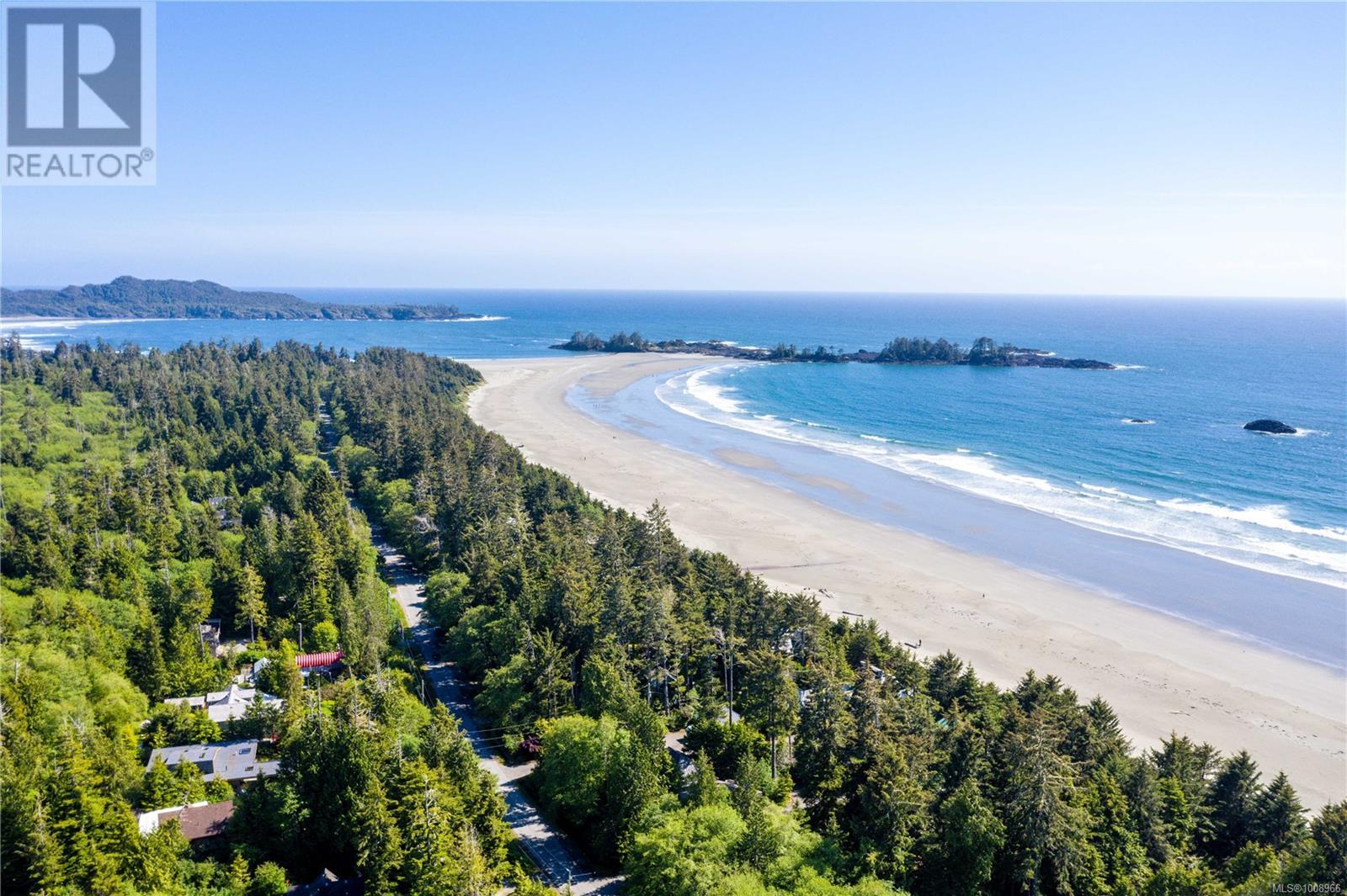 1180 Lynn Rd, Tofino