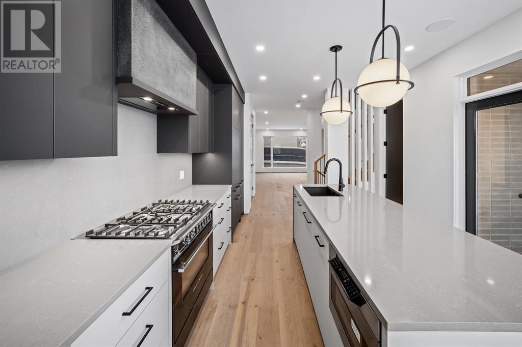 Single Family House for Sale in   Street NW Capitol Hill Calgary 