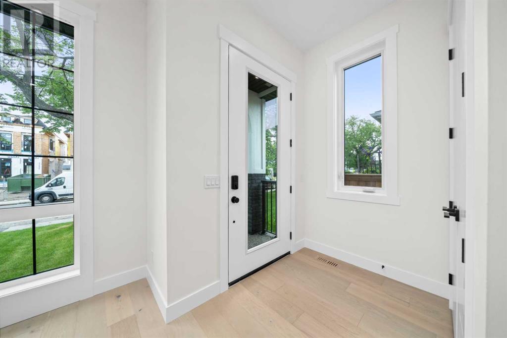 Single Family House for Sale in   Avenue NW Capitol Hill Calgary 