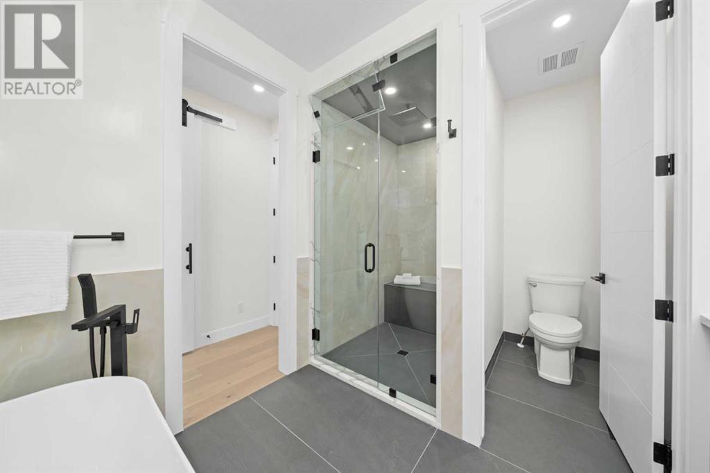 Single Family House for Sale in   Avenue NW Capitol Hill Calgary 