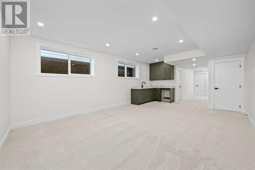 Single Family House for Sale in   Avenue NW Capitol Hill Calgary 
