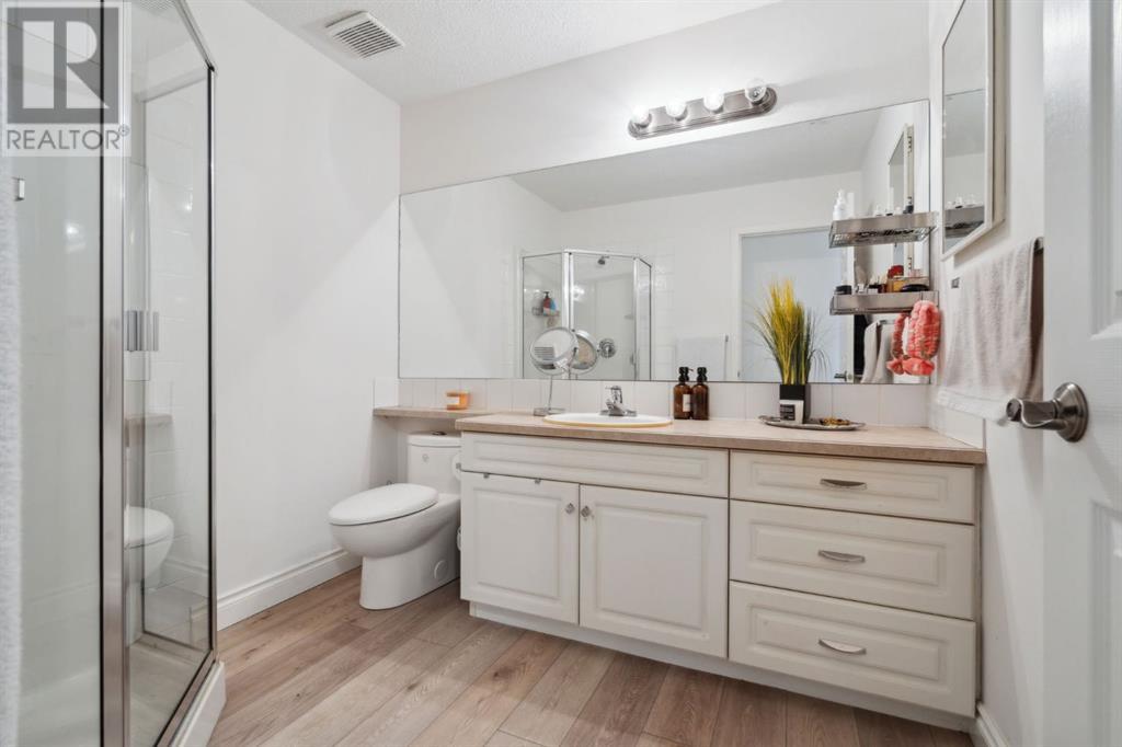 Single Family House for Sale in   Kensington Road NW West Hillhurst Calgary 