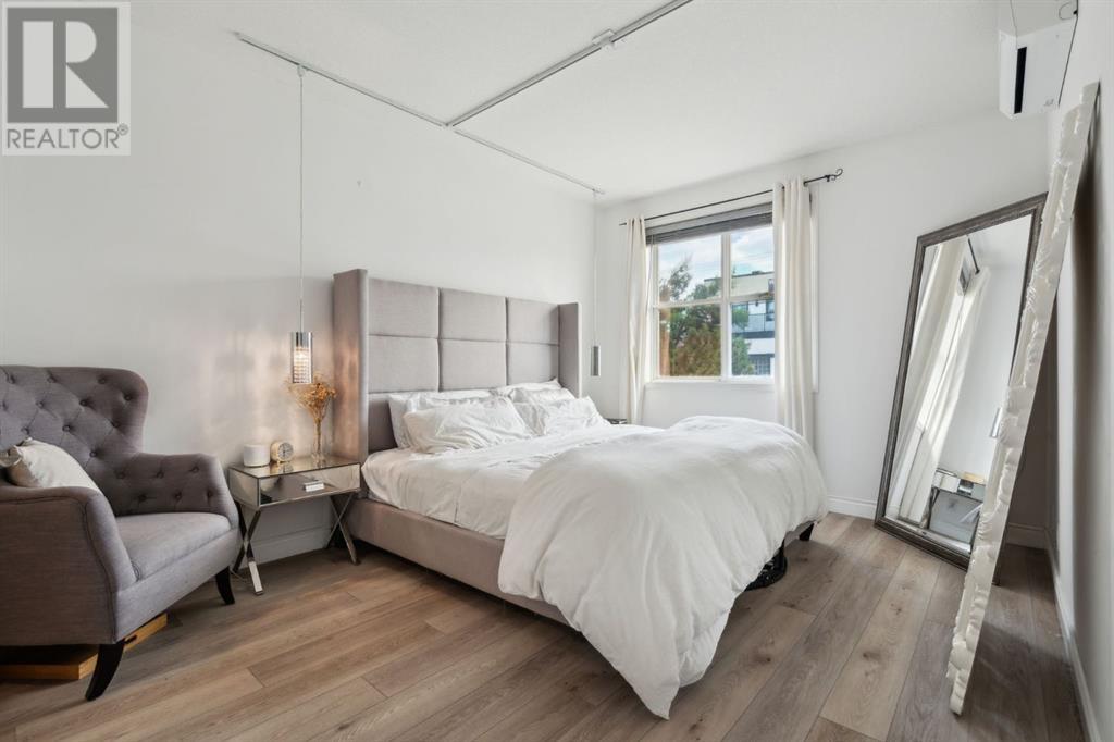 Single Family House for Sale in   Kensington Road NW West Hillhurst Calgary 