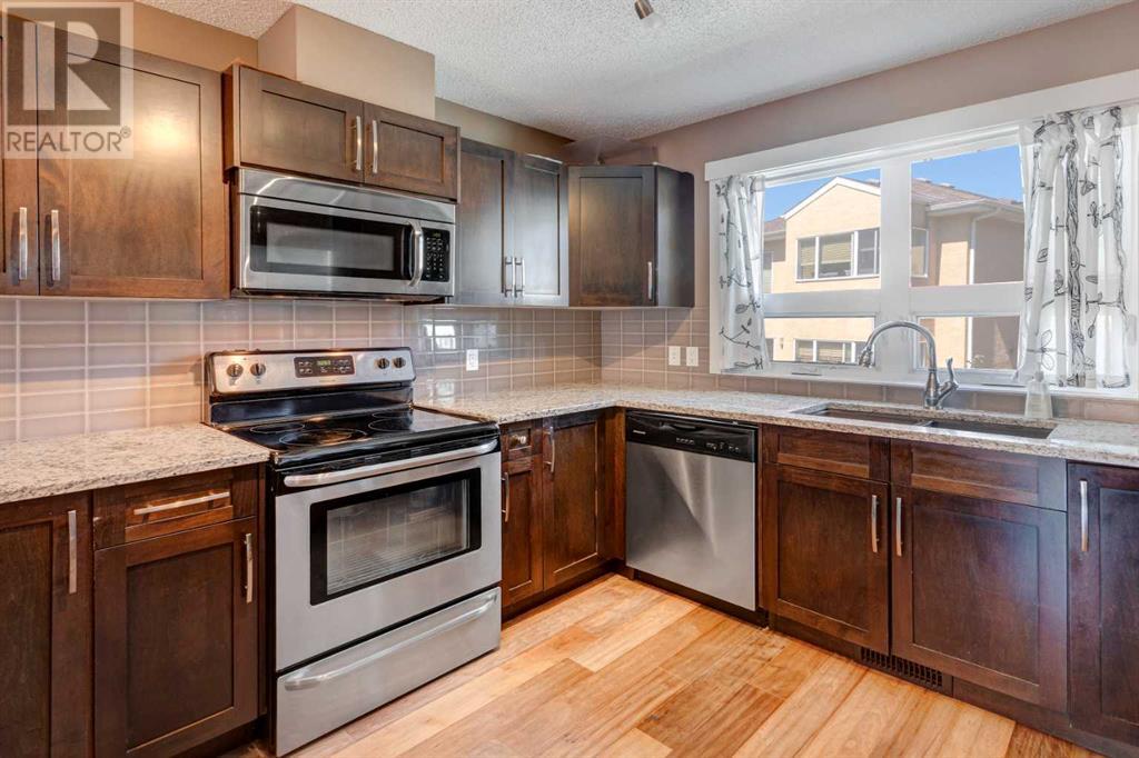 Single Family House for Sale in  Covecreek Circle NE Coventry Hills Calgary 