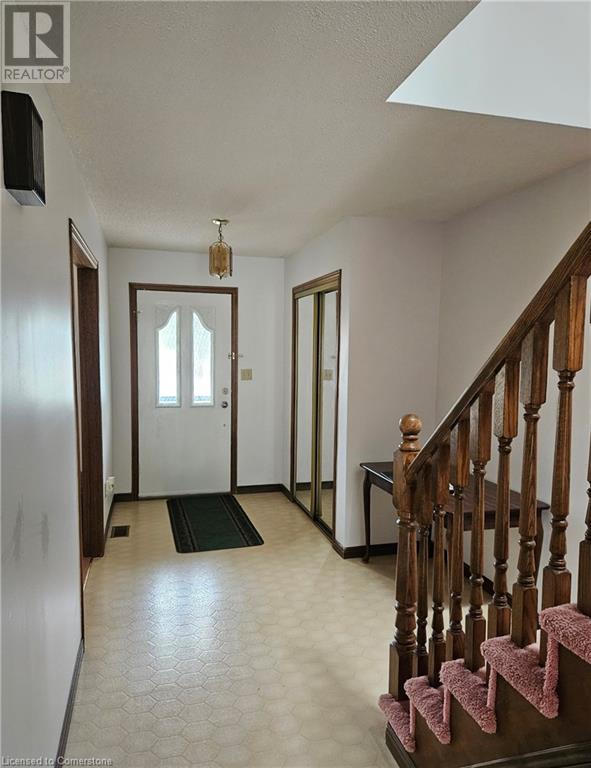 Photo 2 of 62 Landron Avenue, Hamilton ON