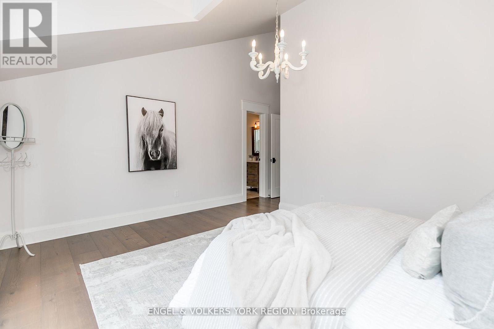 Photo 27 of 16 Heron Boulevard, Springwater ON