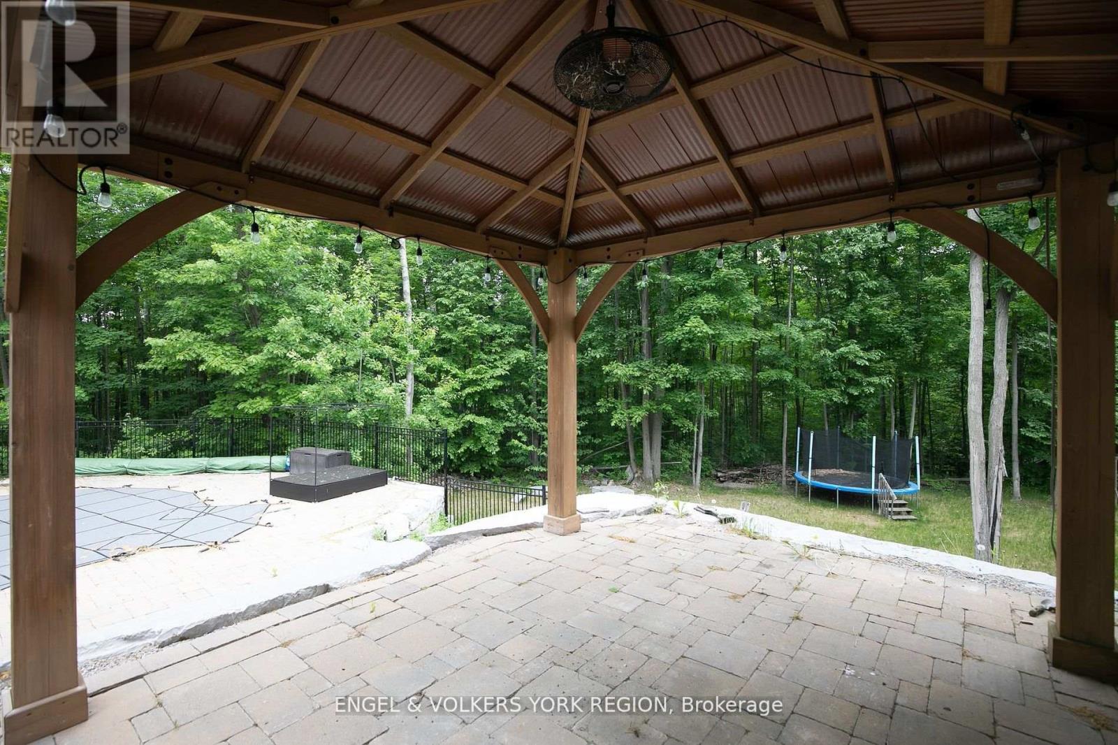 Photo 42 of 16 Heron Boulevard, Springwater ON