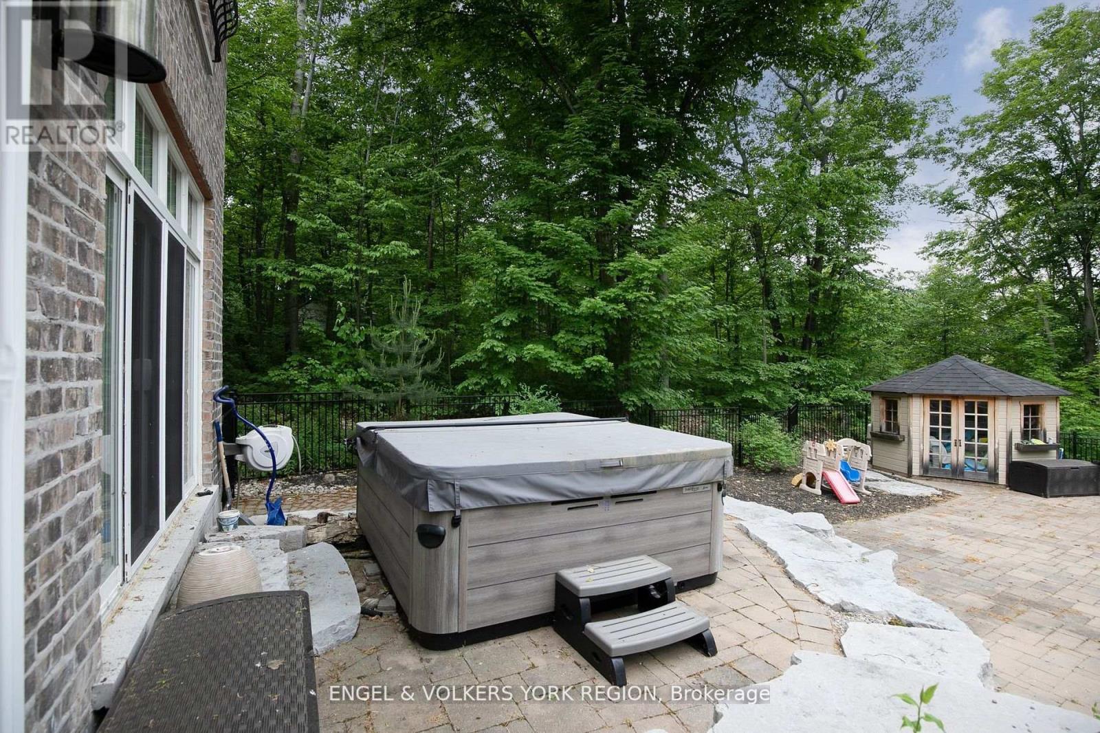 Photo 44 of 16 Heron Boulevard, Springwater ON