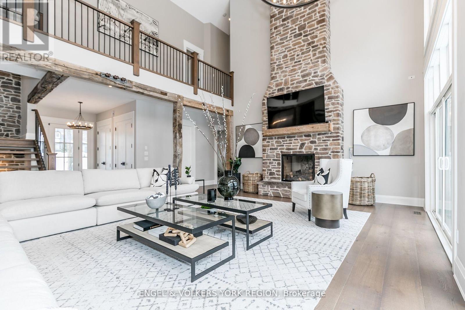 Photo 8 of 16 Heron Boulevard, Springwater ON