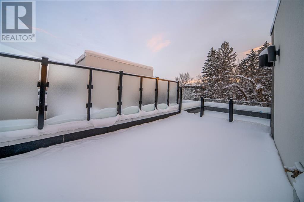 Single Family House for Sale in   Avenue NW Capitol Hill Calgary 
