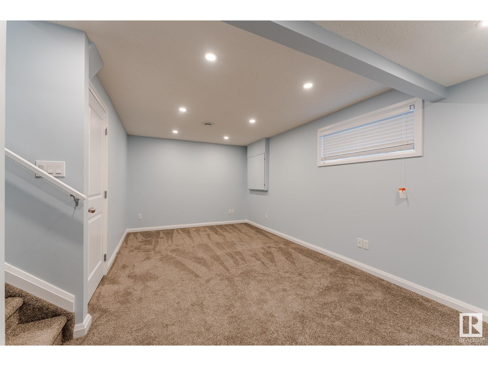Photo 14 of 2448 Glenridding Bv Sw, Edmonton AB