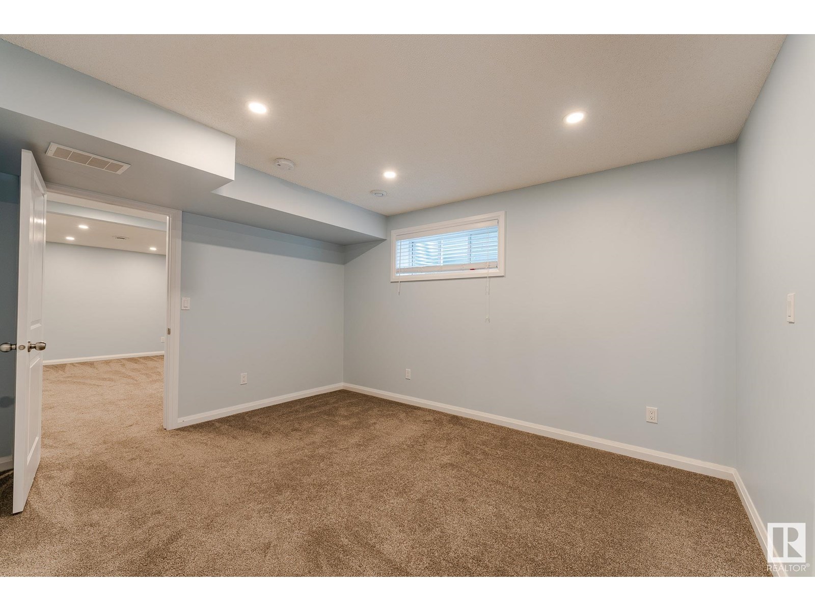 Photo 22 of 2448 Glenridding Bv Sw, Edmonton AB