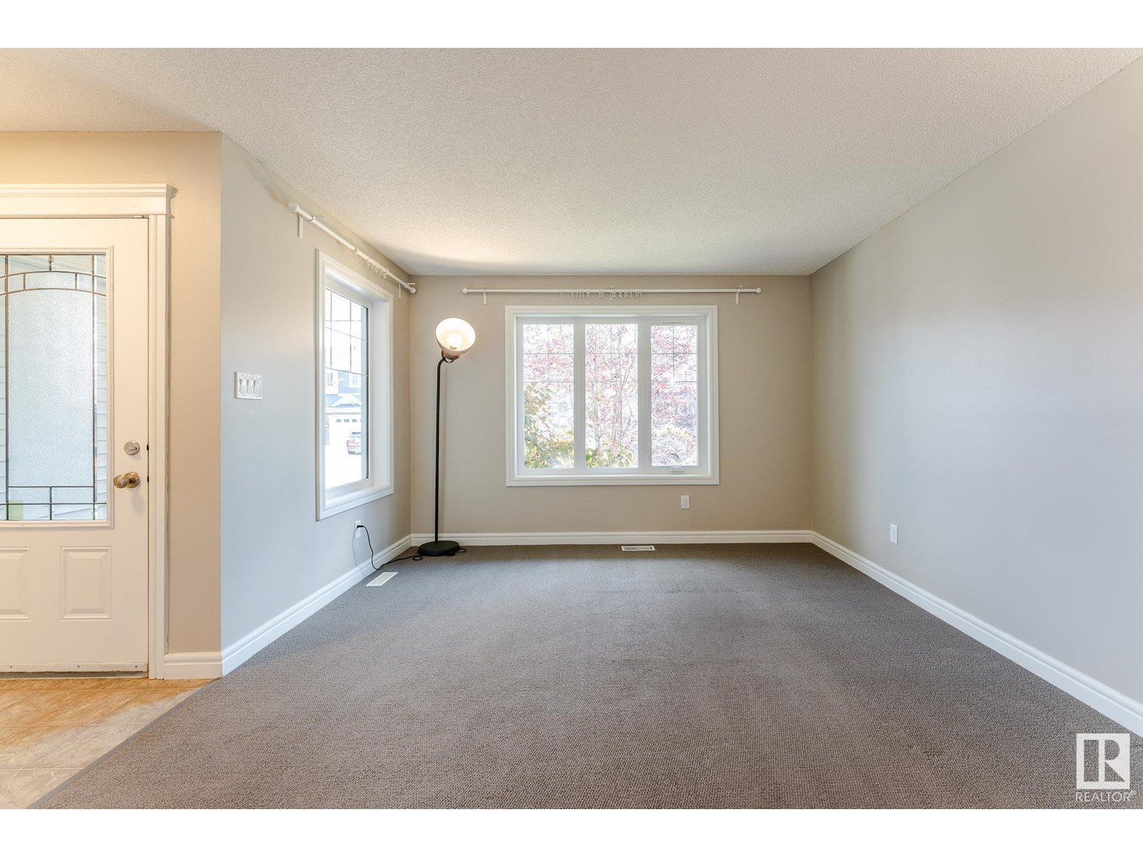 Photo 30 of 2448 Glenridding Bv Sw, Edmonton AB