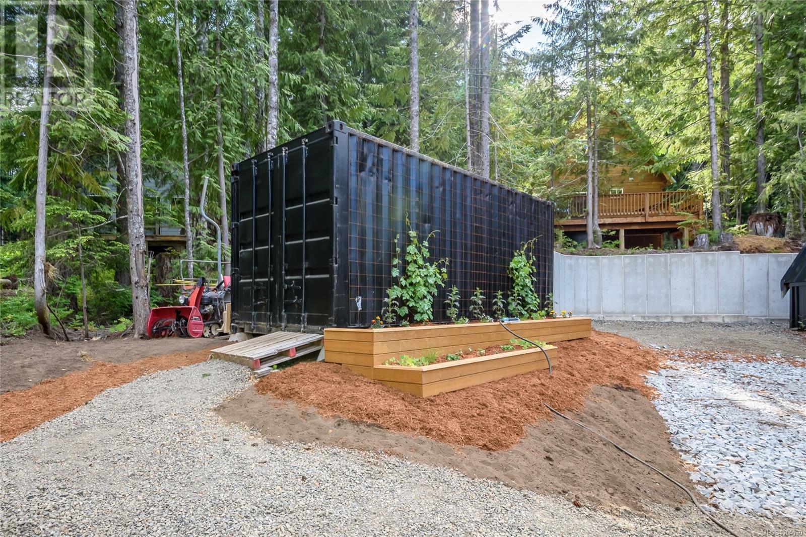 8051 Forbidden Plateau Rd, Courtenay