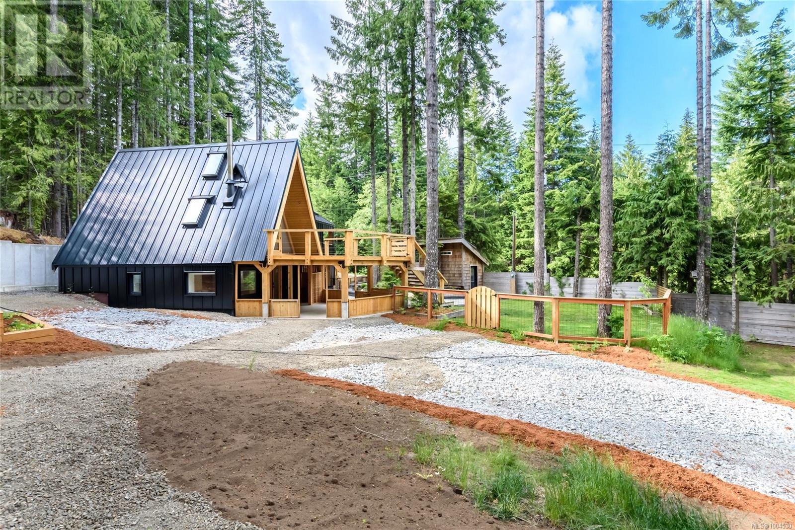 8051 Forbidden Plateau Rd, Courtenay