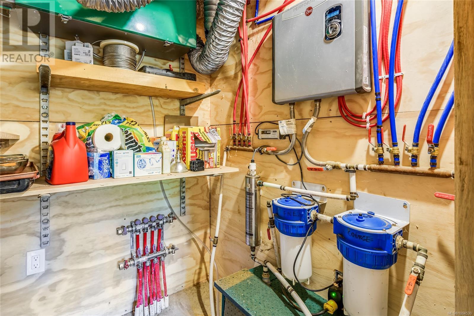 8051 Forbidden Plateau Rd, Courtenay