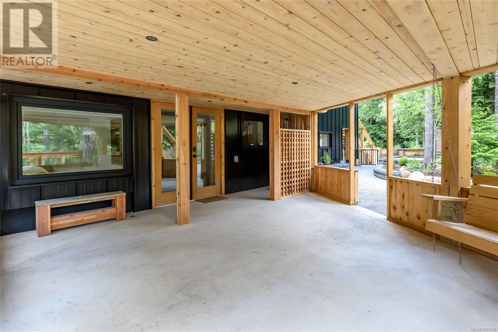 8051 Forbidden Plateau Rd, Courtenay