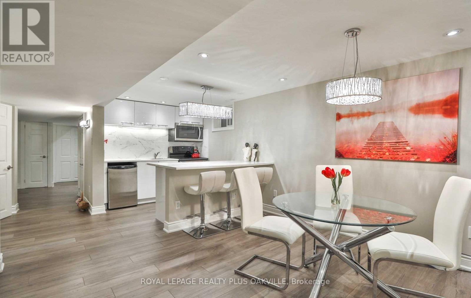 Photo 33 of 2100 Waycross Crescent, Mississauga ON