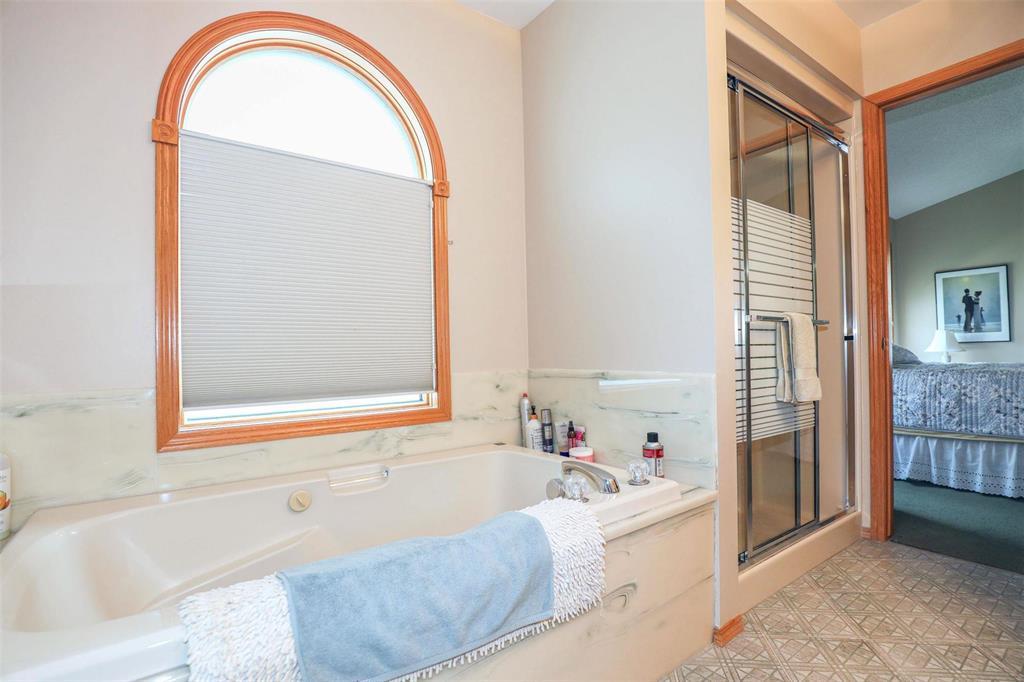 Photo 23 of 10 134 Southbridge Drive, Winnipeg MB