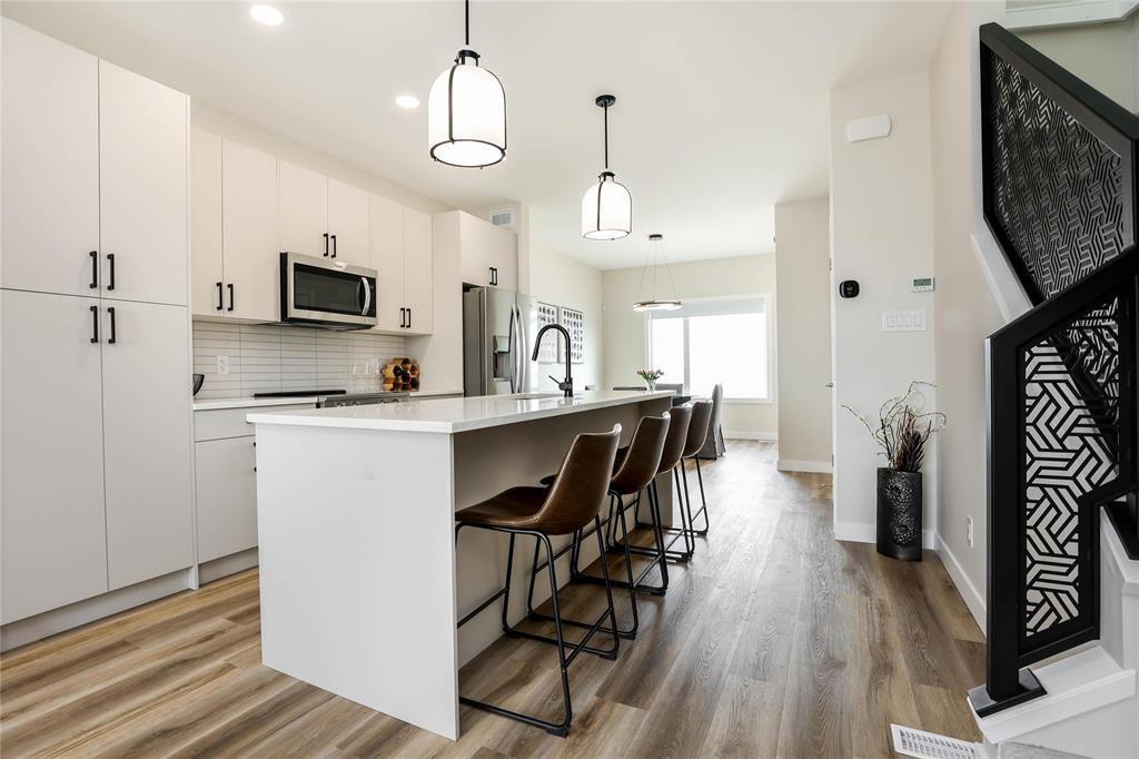 Photo 16 of 19 Skylark Lane, Winnipeg MB