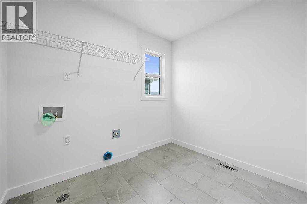 Photo 31 of 626 Bayview Lane Sw, Airdrie AB