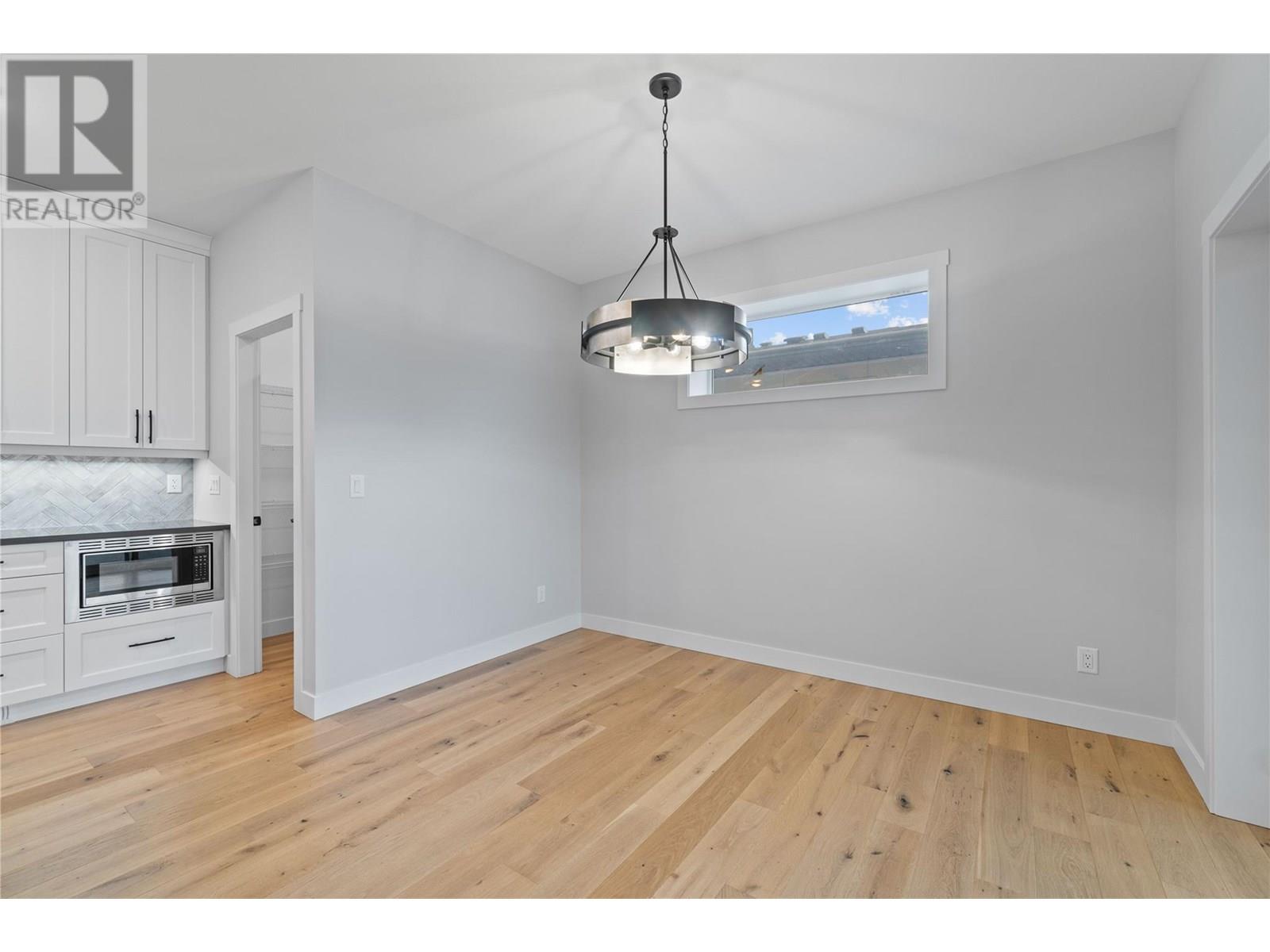 Photo 15 of 1840 10 Street Sw Unit 7, Salmon Arm BC