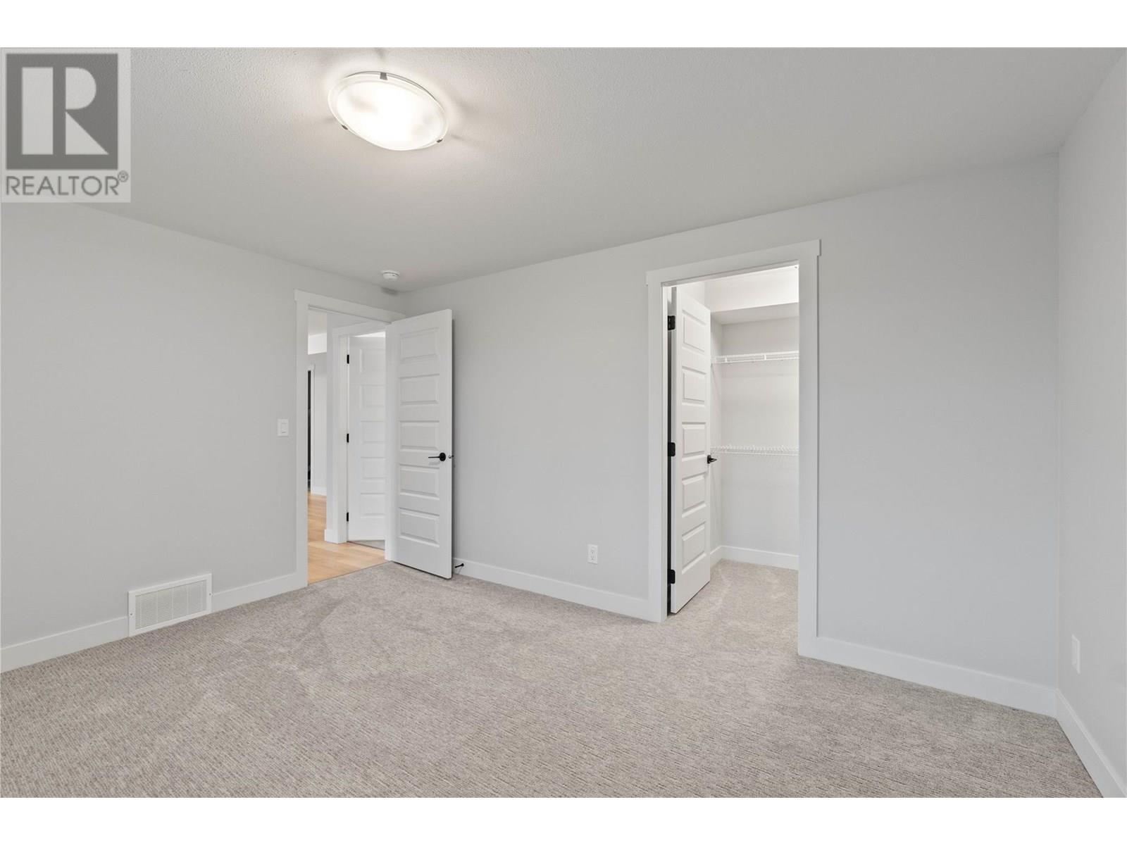 Photo 24 of 1840 10 Street Sw Unit 7, Salmon Arm BC