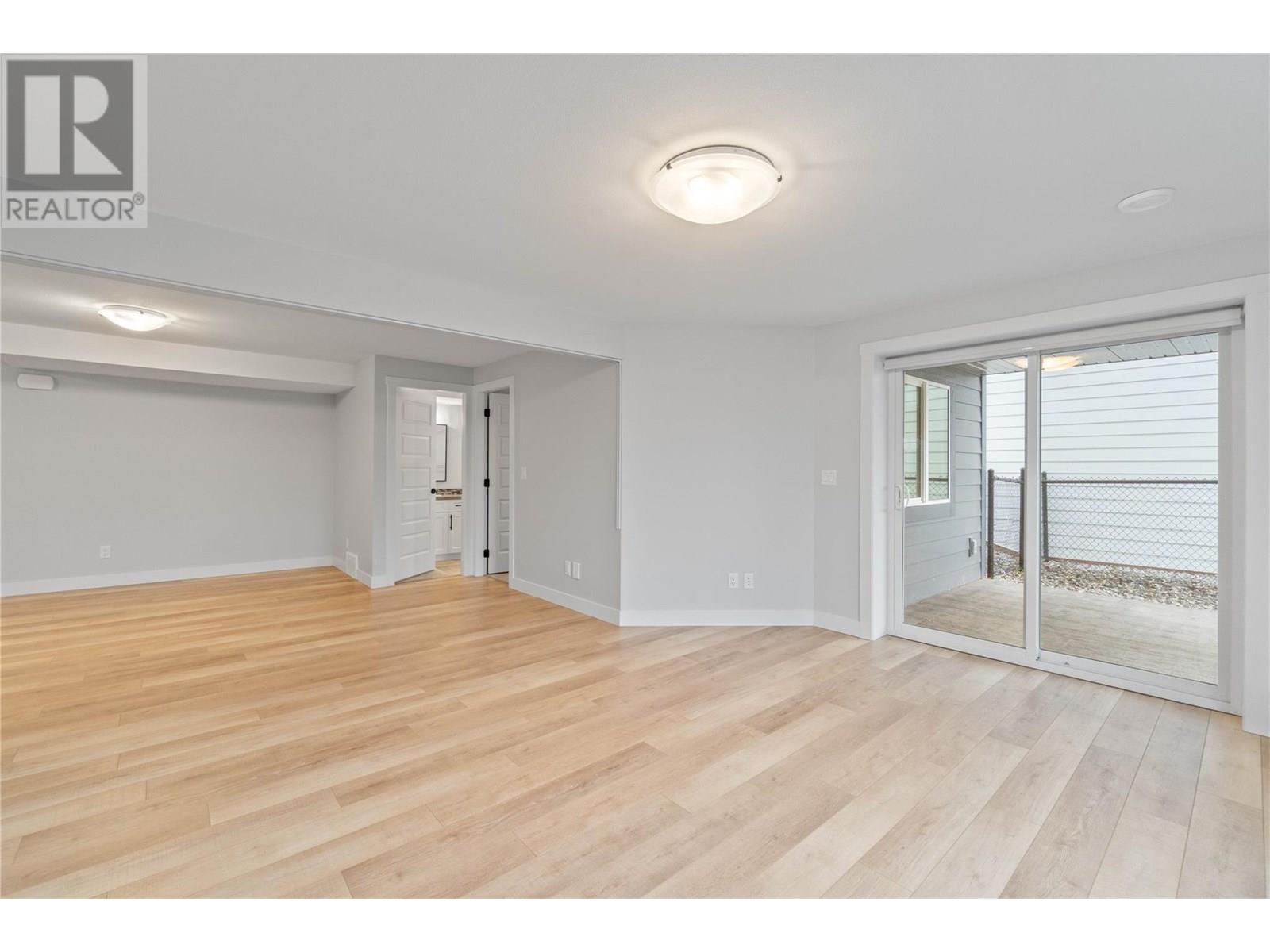 Photo 59 of 1840 10 Street Sw Unit 7, Salmon Arm BC
