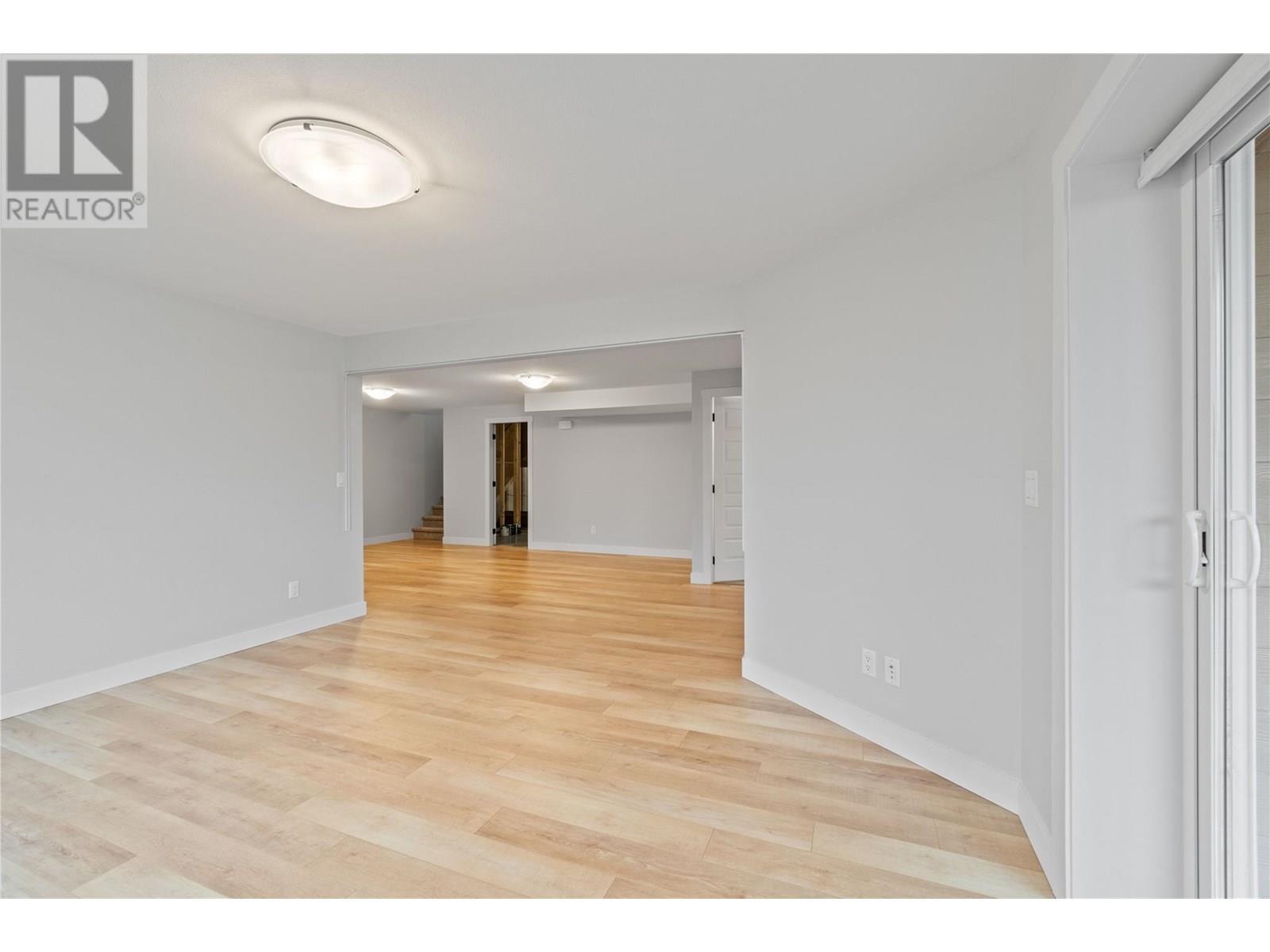 Photo 61 of 1840 10 Street Sw Unit 7, Salmon Arm BC