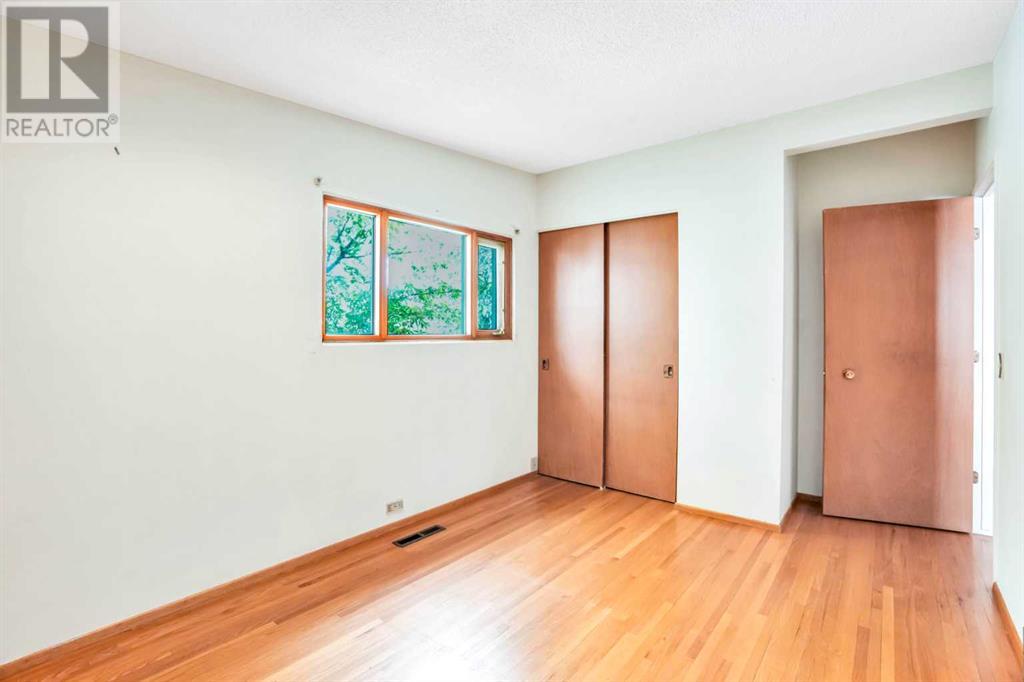 Single Family House Bungalow for Sale in  Mayland Drive NE Mayland Heights Calgary 